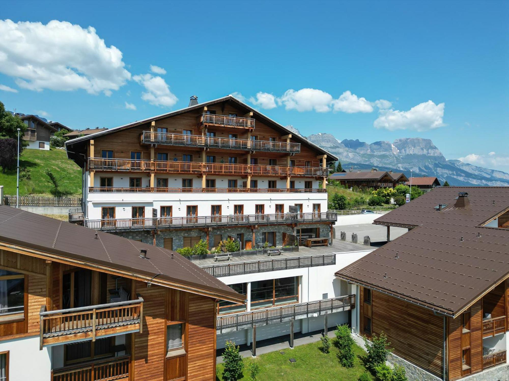 Terresens - Les Fermes Du Mont-Blanc Aparthotel Combloux Bagian luar foto